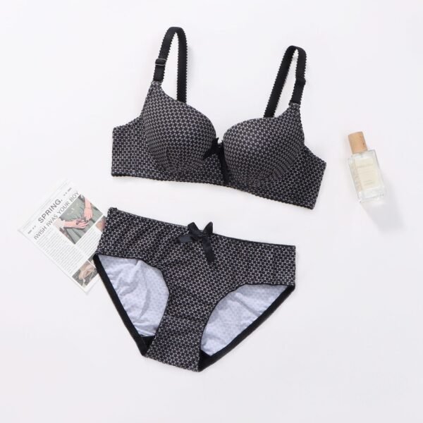Dotted Cotton Medium Padded Laced Wired Pushup Bra Set