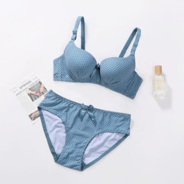 Dotted Cotton Medium Padded Laced Wired Pushup Bra Set